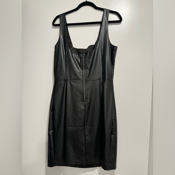 NWT Cotton On Black Faux Leather Mini Dress Size S - Picture 2 of 7
